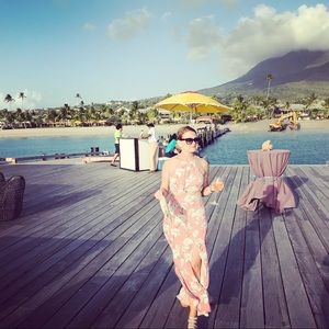 Meet your Posher, Denise